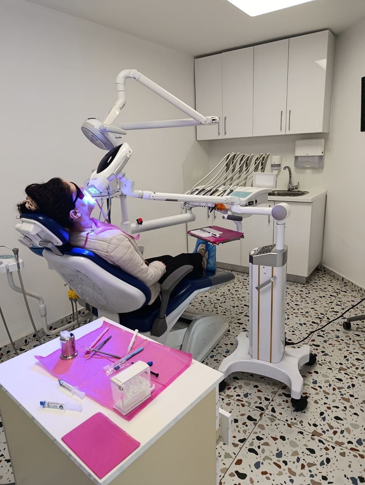 Patient during a Pure Smile whitening session